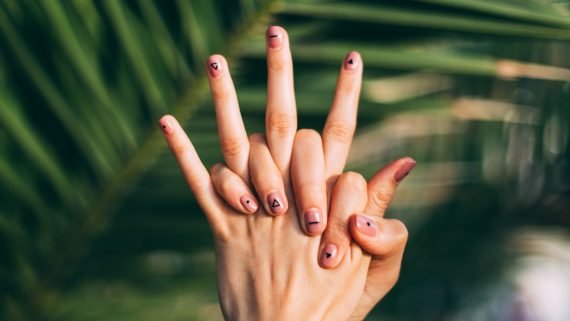 daiga-ellaby-5KjF_u5YzI-unsplash.jpg